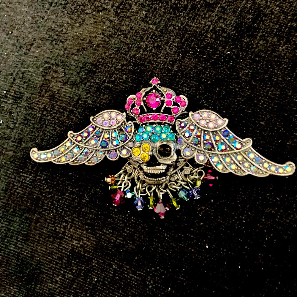 Kirk’s Folly Pirate Skull Pin